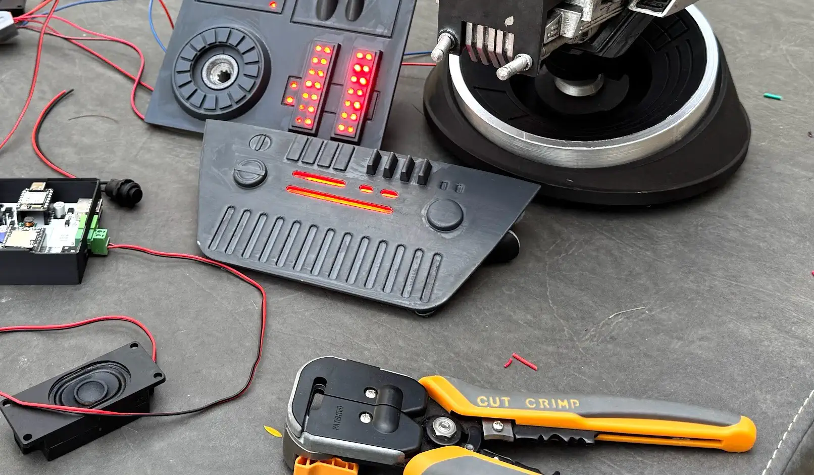 K-2SO Backplate - Installation Guide guide image