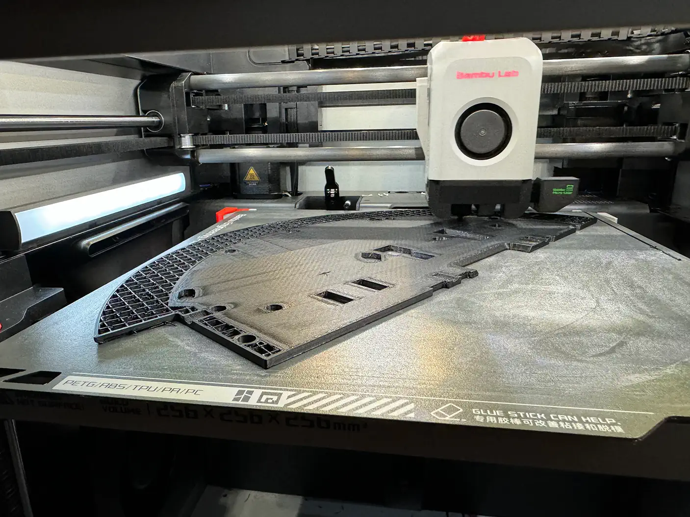 Why I Build My Star Wars Droids with PETG Instead of PLA photo 1